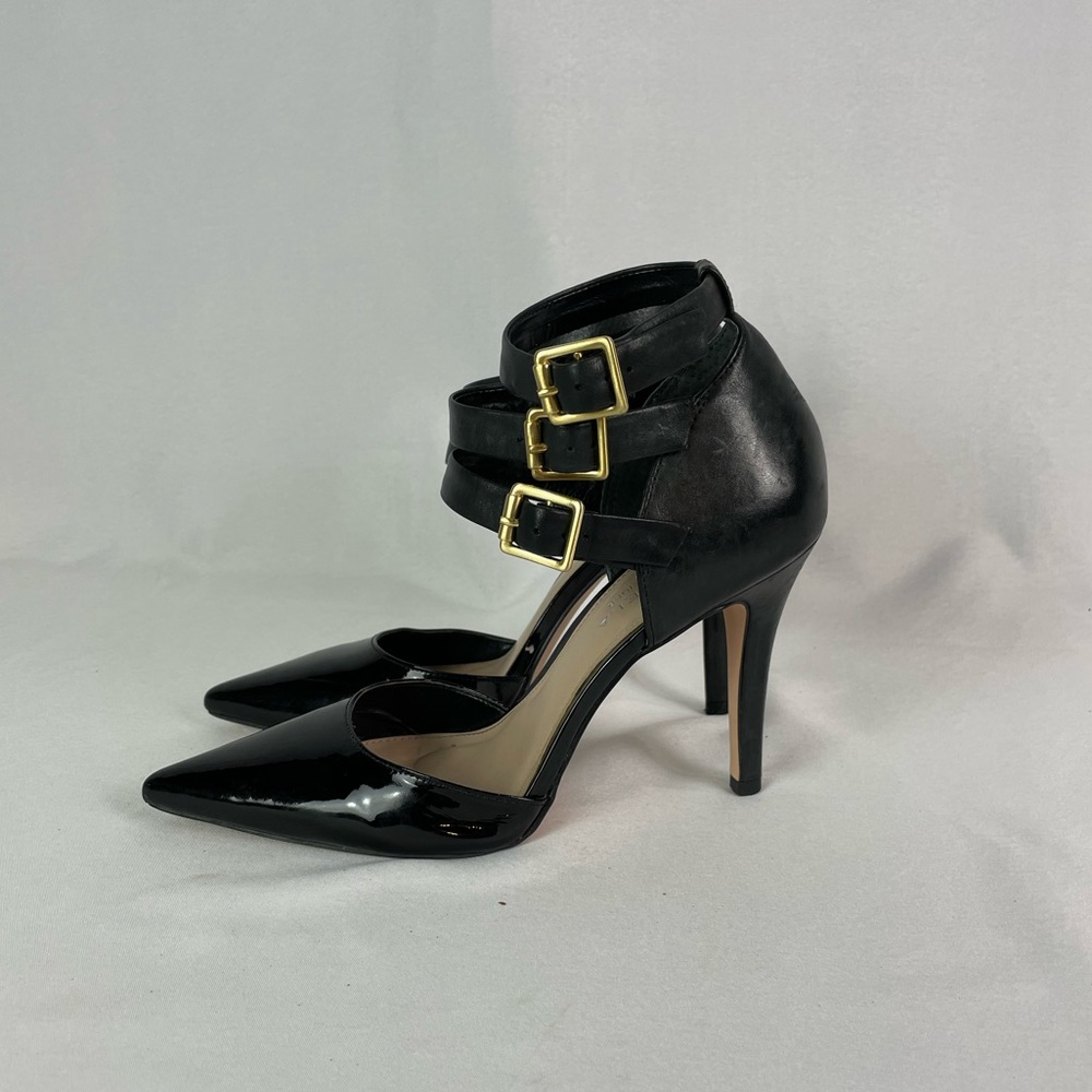 KURT GEIGER leather pointed-toe heels.